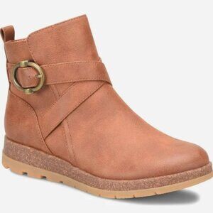 EUROSOFT Laelia Buckle Boot (Women)